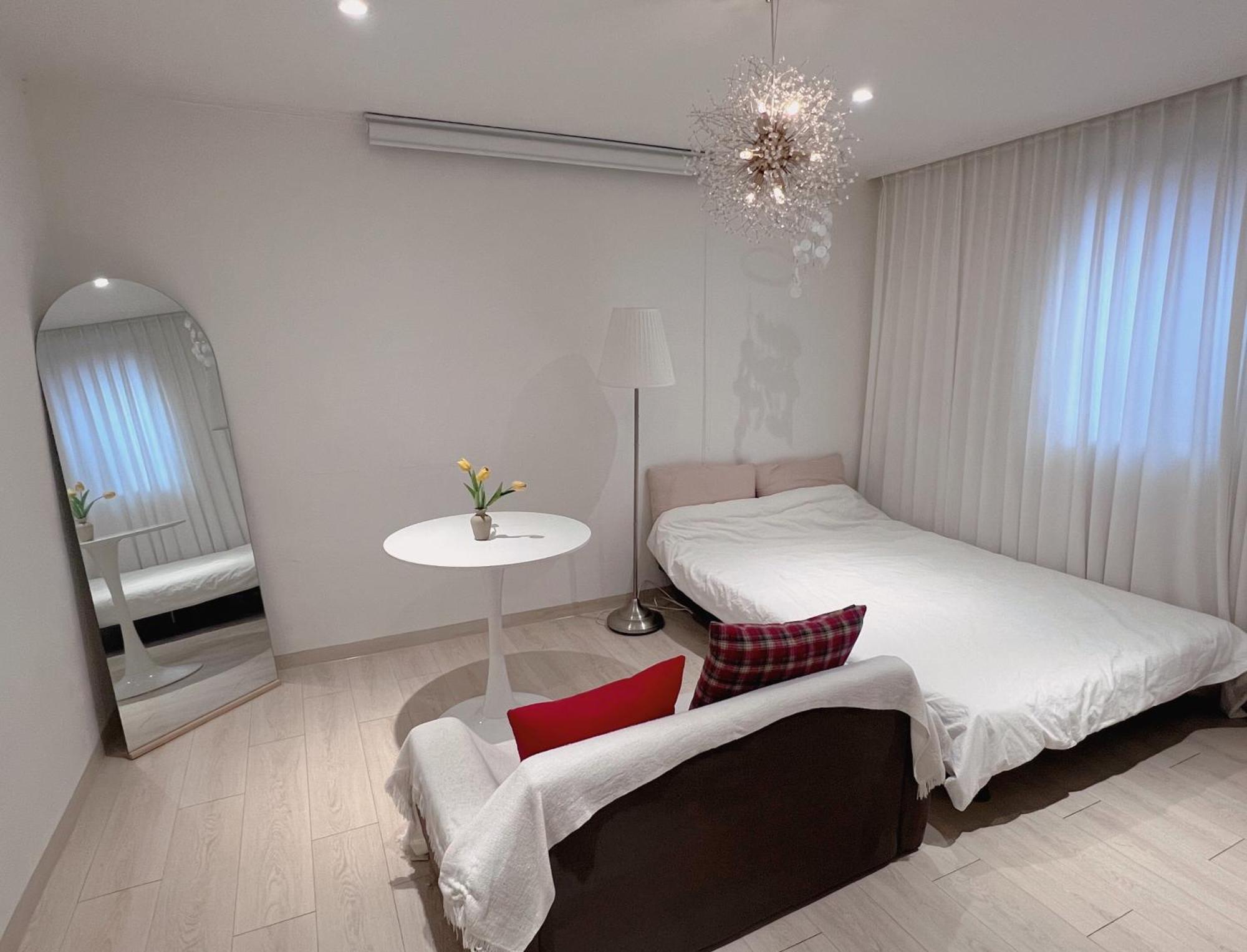 Hongdae Cozy House * Seoul